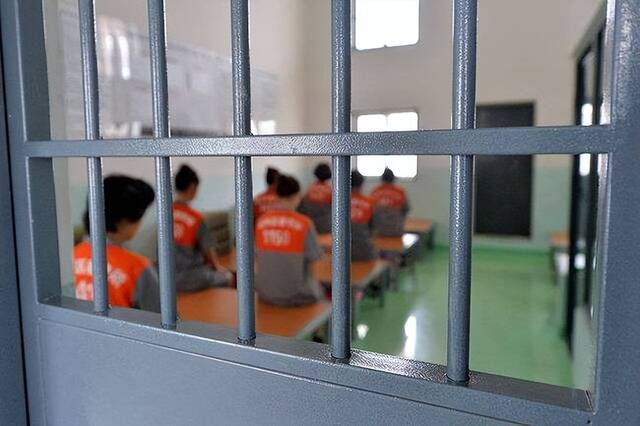 会见犯罪嫌疑人需要提供的手续 犯罪嫌疑人会见规定
