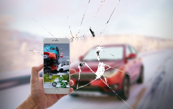 交通事故起诉当事人不起诉保险公司可以吗，交通事故起诉当事人的流程是什么